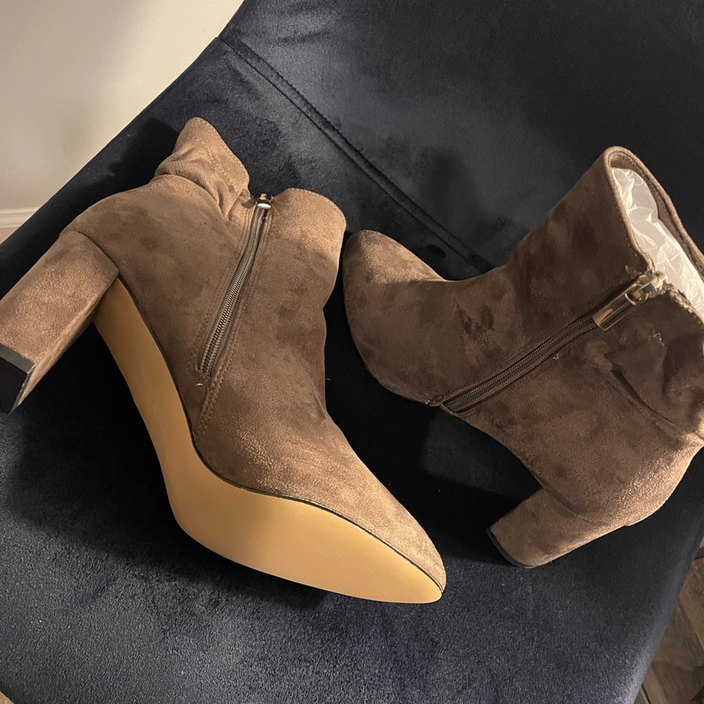 Mauve Suede Boots